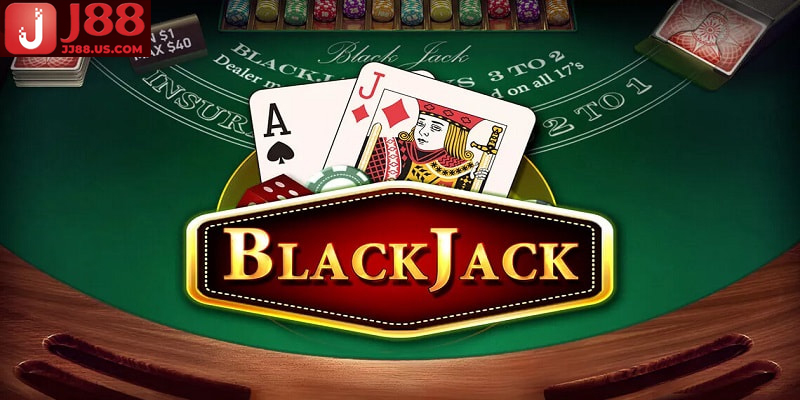 Kết hợp yếu tố may mắn và chiến thuật rút bài thông minh